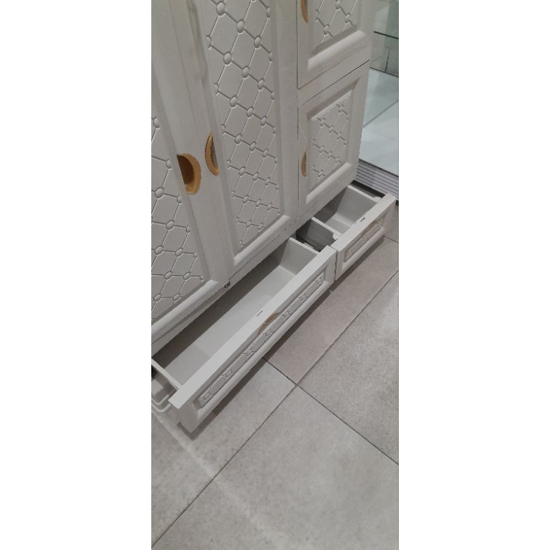 Lemari Pakaian Plastik 3 Pintu