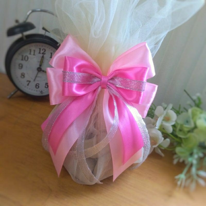 

Pita Hampers/ Pita jadi/ Pita Hampers Idul Fitri/ Pita Lebaran/ Pita Satin siap pakai