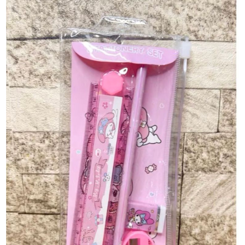 

Set stationery alat tulis anak karakter sanrio