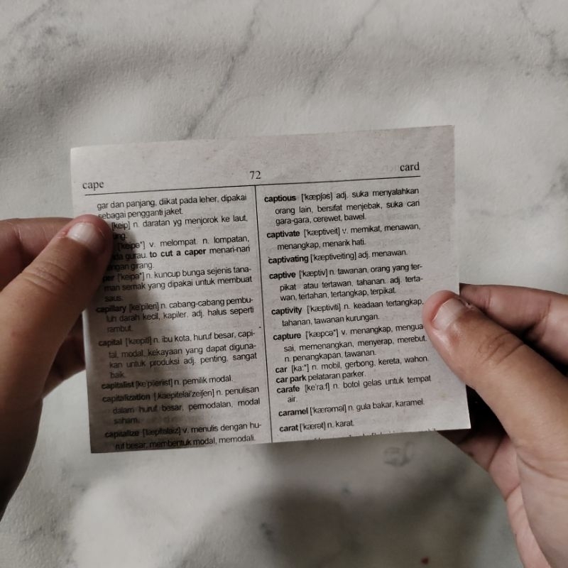 

(satuan) kertas dictionary kertas kamus vintage aesthetic (setengah lembar) dekorasi journaling scrapbooking