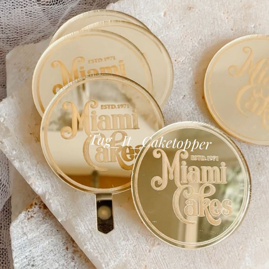 

Custom Logo Acrylic Mirror Mini Cake Tag | Branding Hampers Akrilik | Round Hangtag Topper Mini Hiasan Tusukan Label Logo Kue Label / Brand Gantungan Hijab Pastry Patisserie Gold Mirror