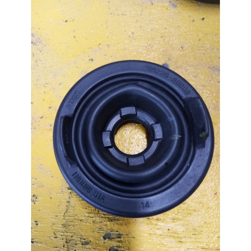 karet penutup bohlam mobil Honda Mobilio old