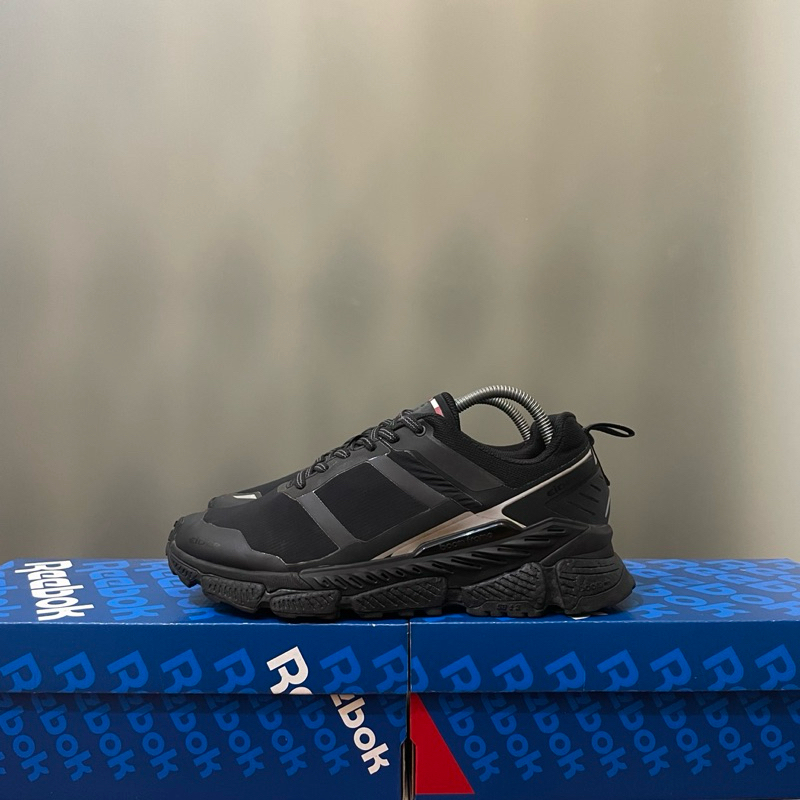 43 - Sepatu Outdoor Hiking Gunung Eider Bekas Second Eider Quantum Boom Frame Bekas Second