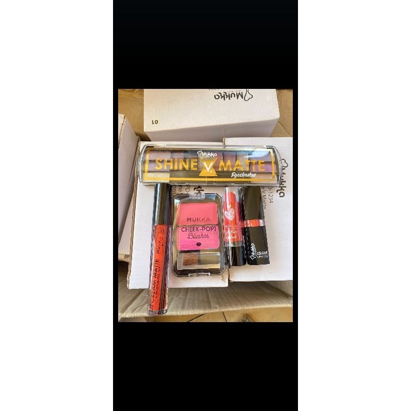 Paket kosmetik mukka dapat 5 item