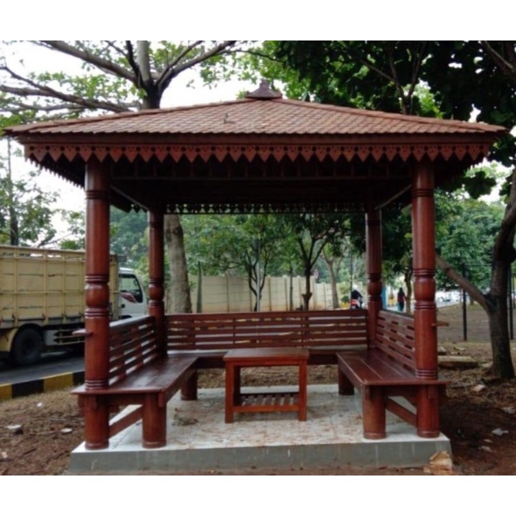 Gazebo Model Bangku Taman Full Meja | Gasebo Desain Tiang Motif | Saung Taman Kayu Kelapa