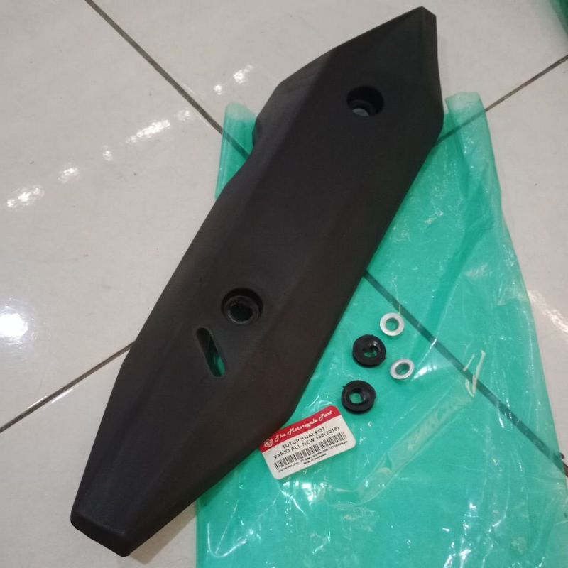 TAMENG KNALPOT TUTUP TAMENG KNALPOT VARIO 150 NEW VARIO 125 NEW 2018
