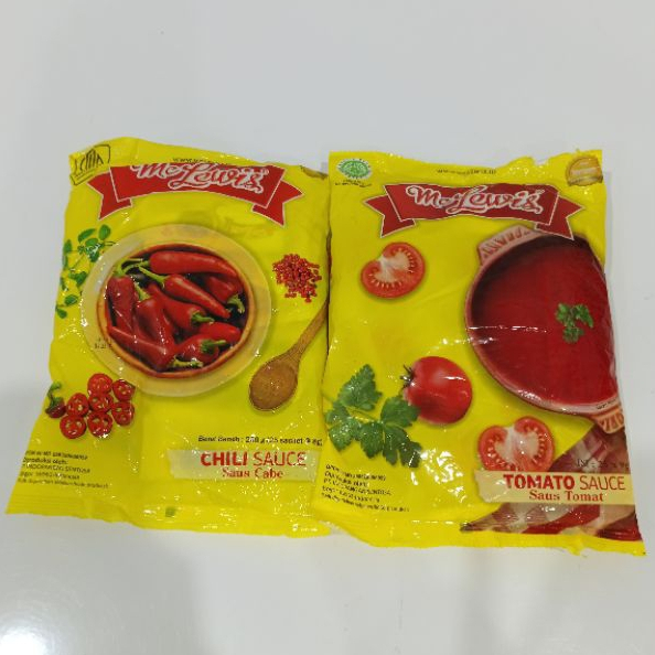 

Mc Lewis Tomato Sauce & Chilli Sauce Sachet