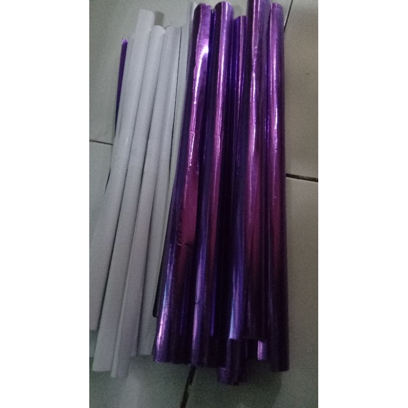 

kertas warna metalik