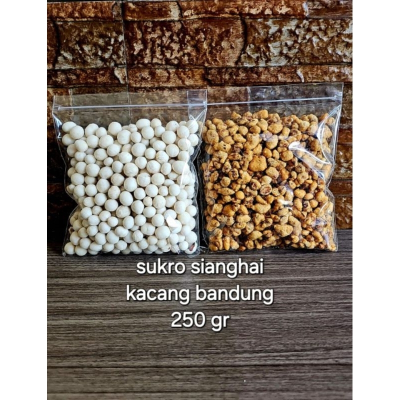 

Kacang Bandung/Kacang Sukro/Sukro original/Kacang Enak/Kacang Renyah