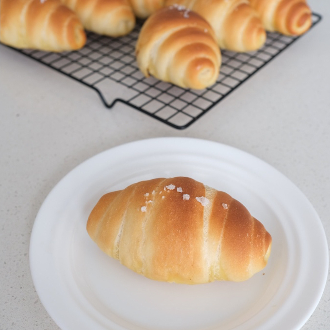 

Salt Bread | Salted Butter Roll | Shio pan | Sogeum-ppang | Mordelight