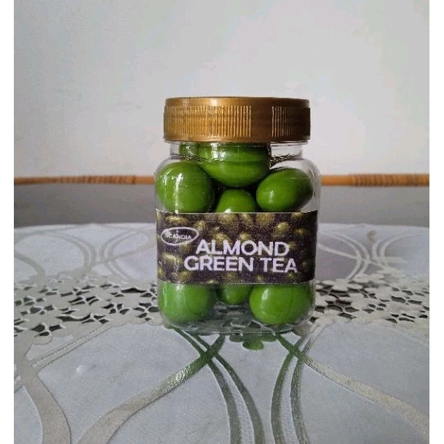 

almond green tea scandia