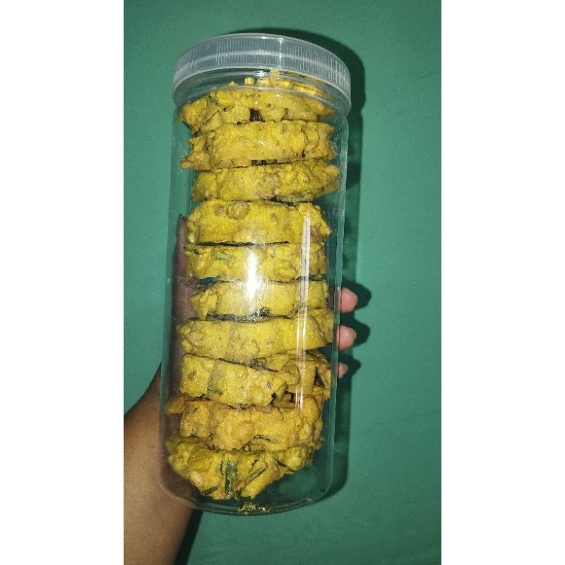 

Rempeyek Kembang Goyang Teri Pedas - Tersedia dalam kemasan tabung 1300ML