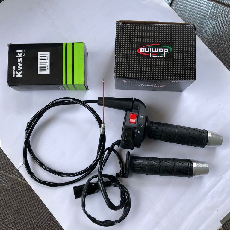 KODE W86R GAS SPONTAN KSR DOMINO SET HANDGRIP KAZE  JALU STANG CHROME MODEL FU UNIVERSAL SEPAKET GAS