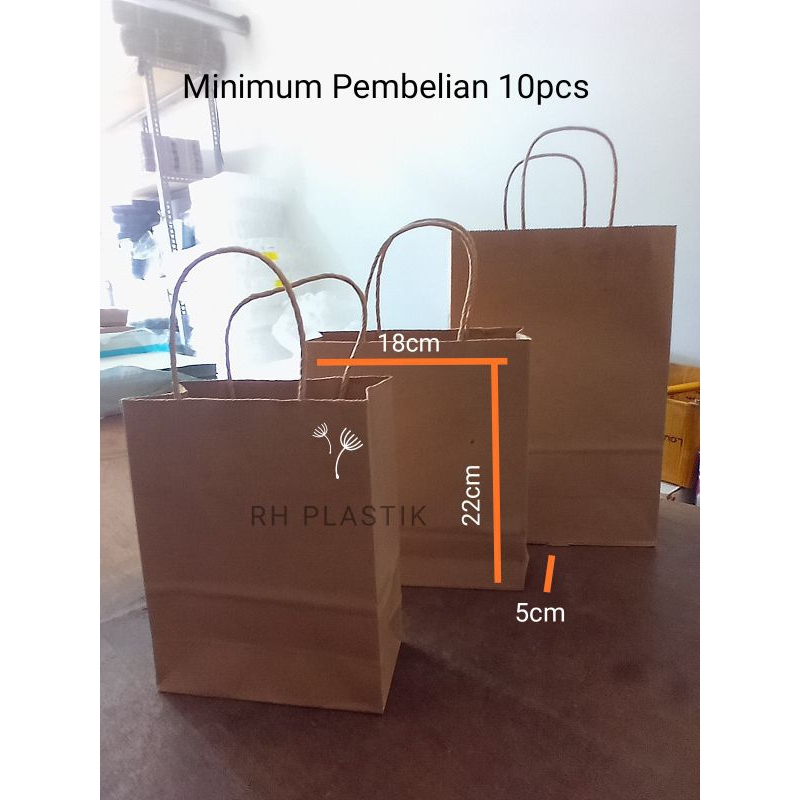 

Paper Bag Kraft Polos M ( 18 x 5 x 22 )