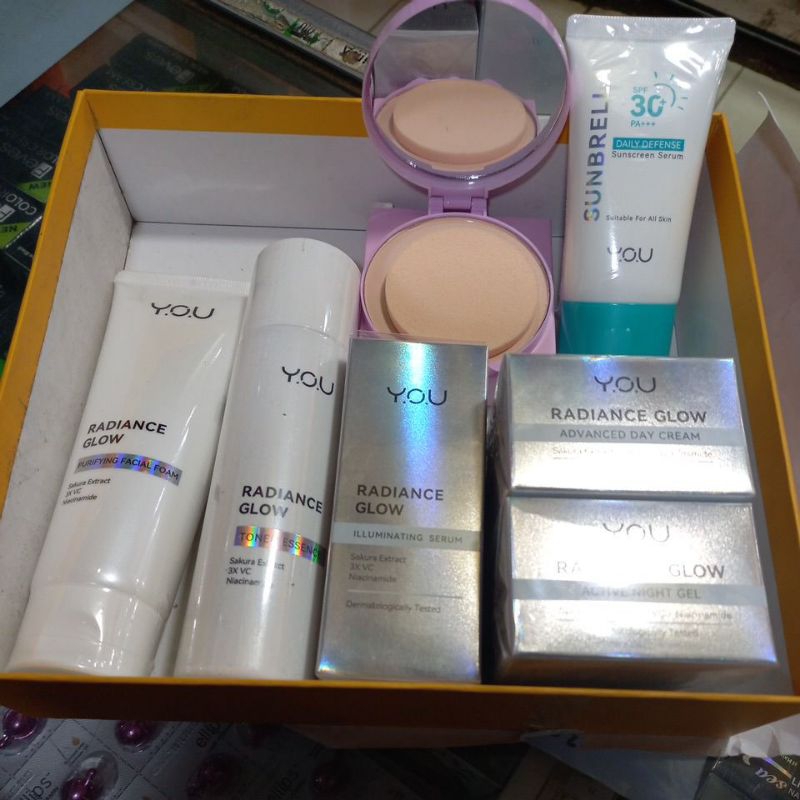 Paket Skincare YOU RADIANCE GLOW  komplit free gift
