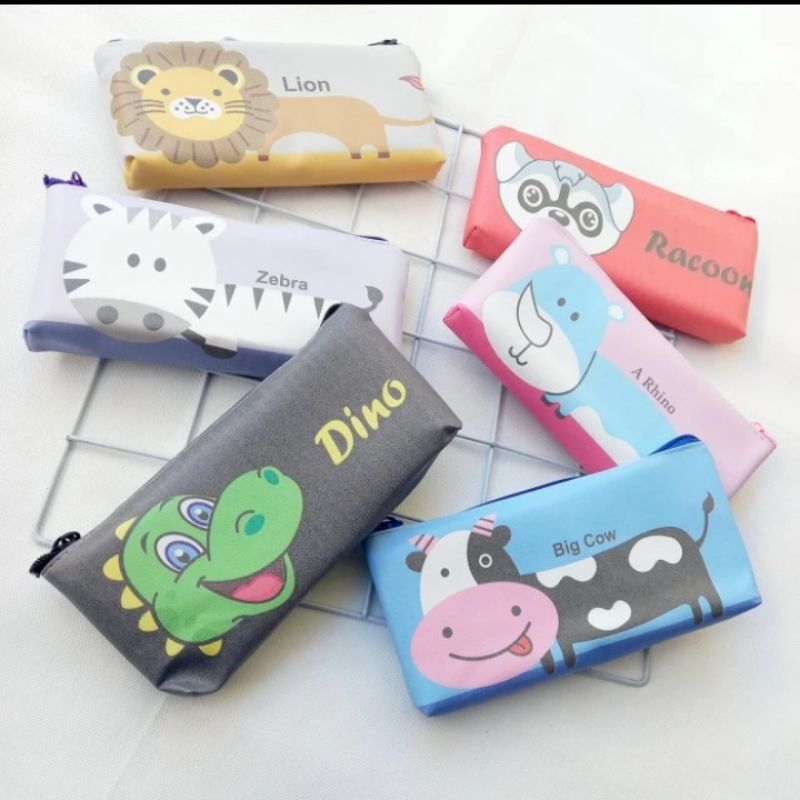 

Tempat pensil kain gepeng karakter hewan/tempat pensil kain karakter hewan/tempat pensil sleting karakter hewan/tempat pensil kain murah/tempat pensil kain karakter murah/kotak pensil sleting karakter murah/kotak pensil kain grosir murah