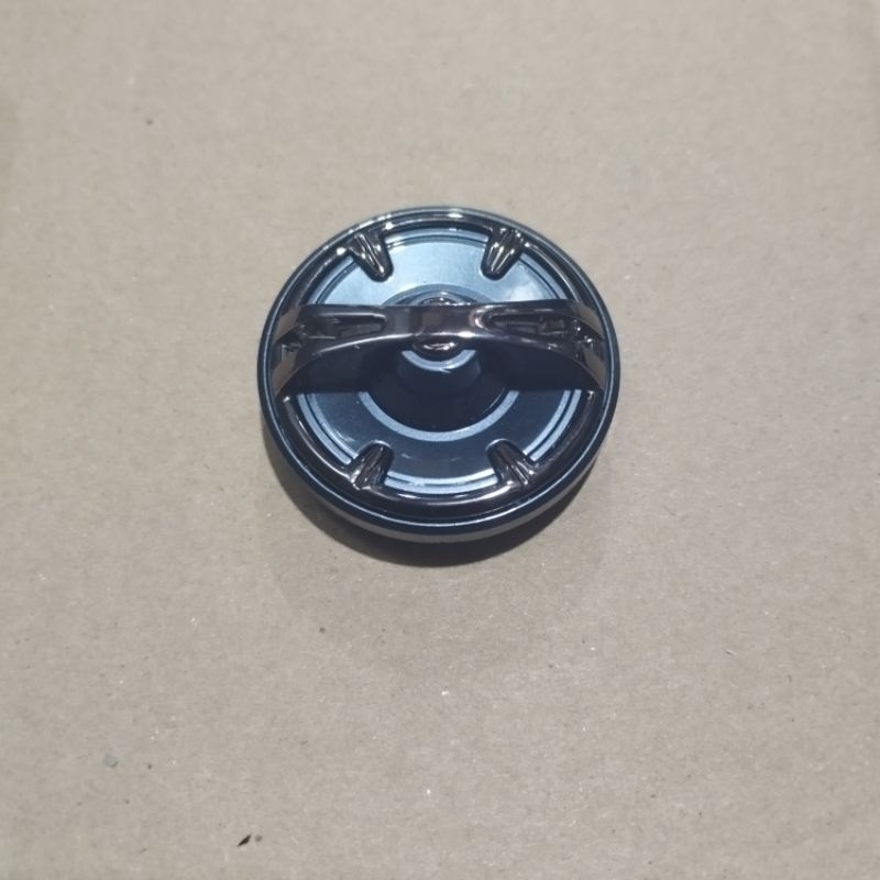 knop spool versus carbotech & kenzi d'coral