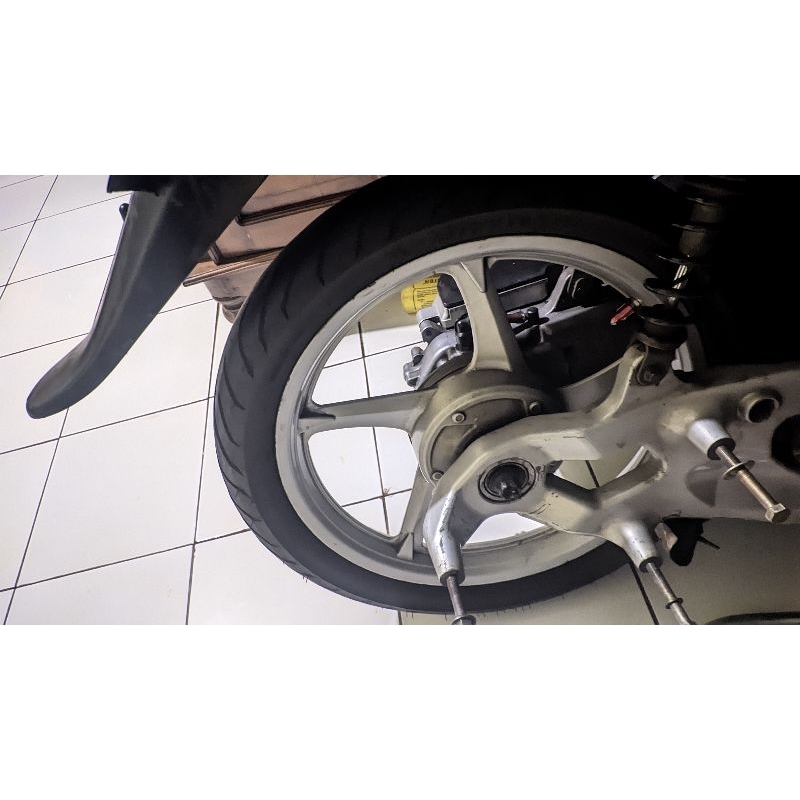 velk enkei nouvo z 2005