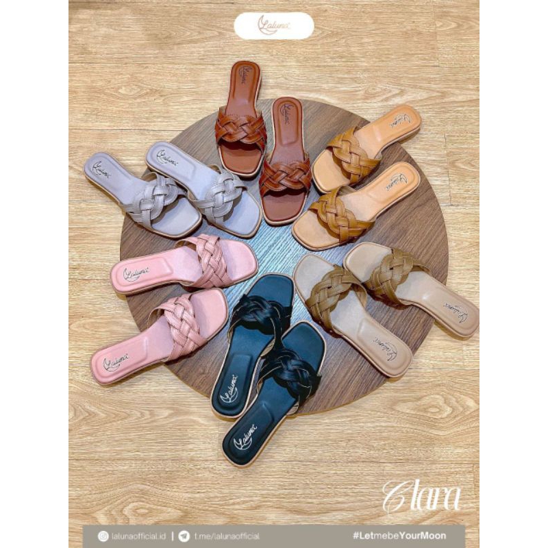 Clara Sandal by Laluna