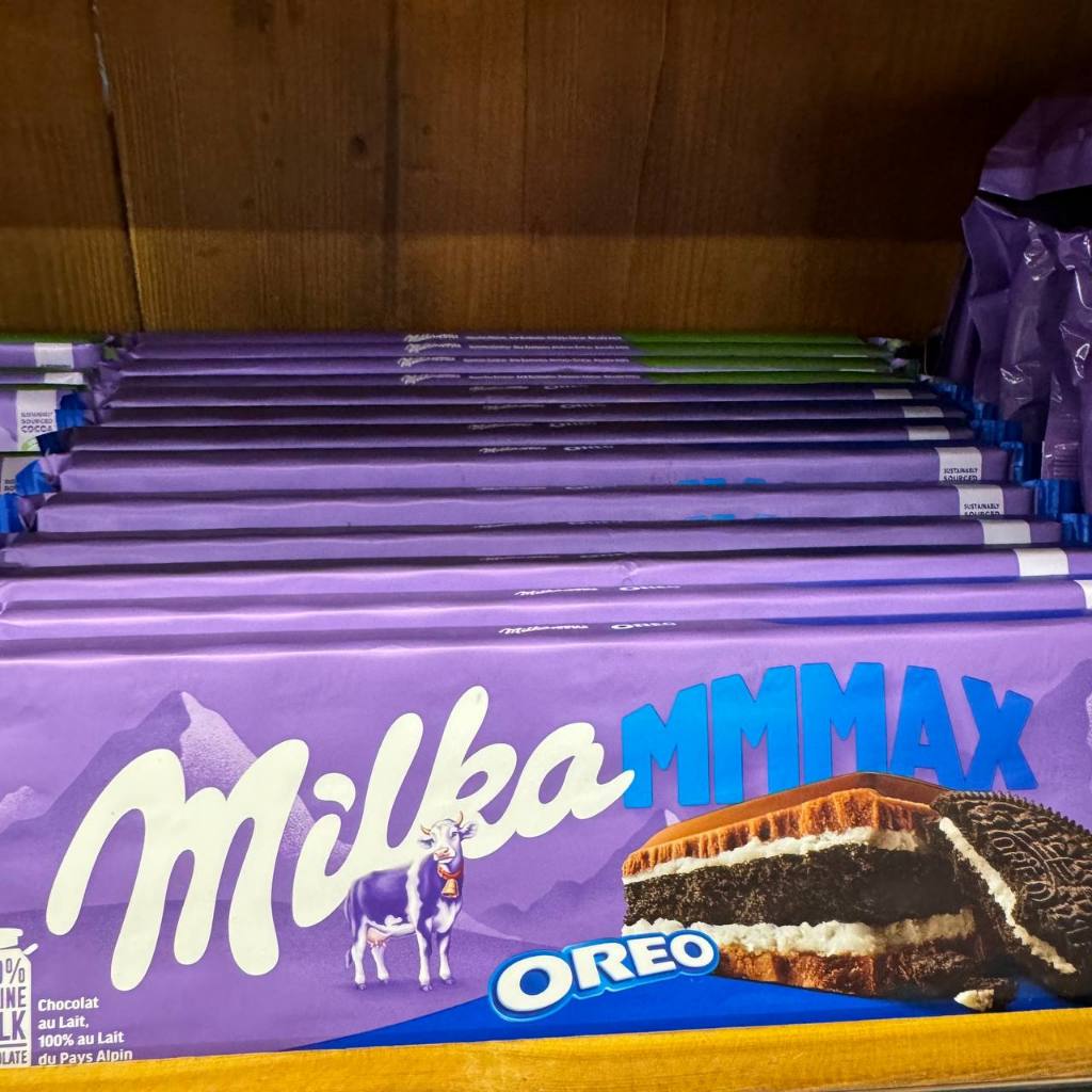 

Milka MMMAX Chocolate with 100% Alpen Milk Oreo Import Coklat Cokelat Milka dengan Oreo BIG SIZE 300gr