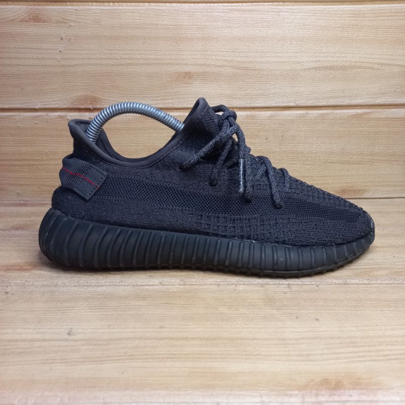 Yeezy 350 Full Black "Reflektif" - 40