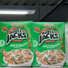 

Kellogg's Cereal App[e Jacks Sweetened Ceream With Apple And Cinnamon