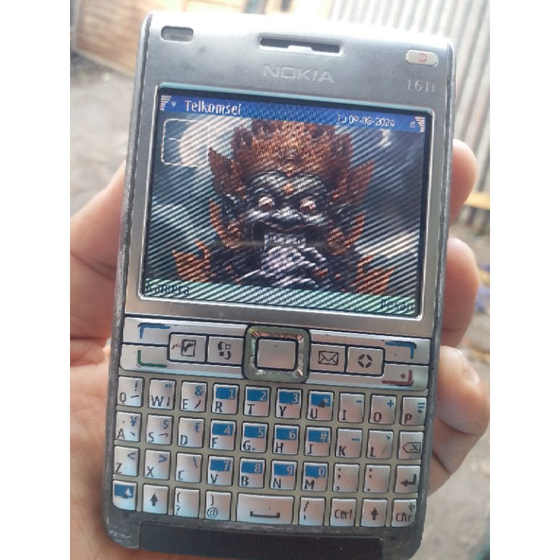 NOKIA E61i jadul