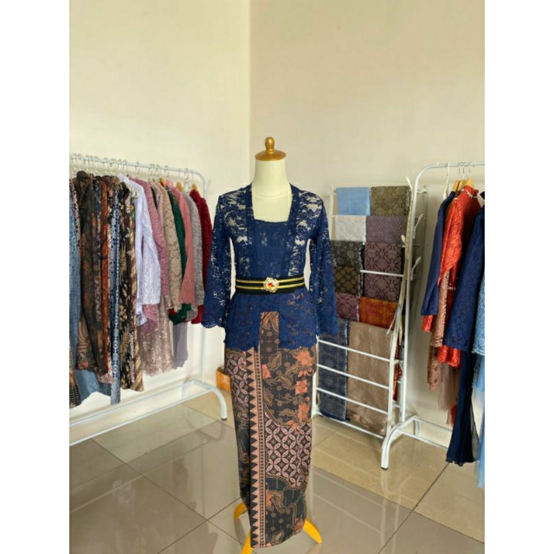 Sewa Kebaya Bali Navy