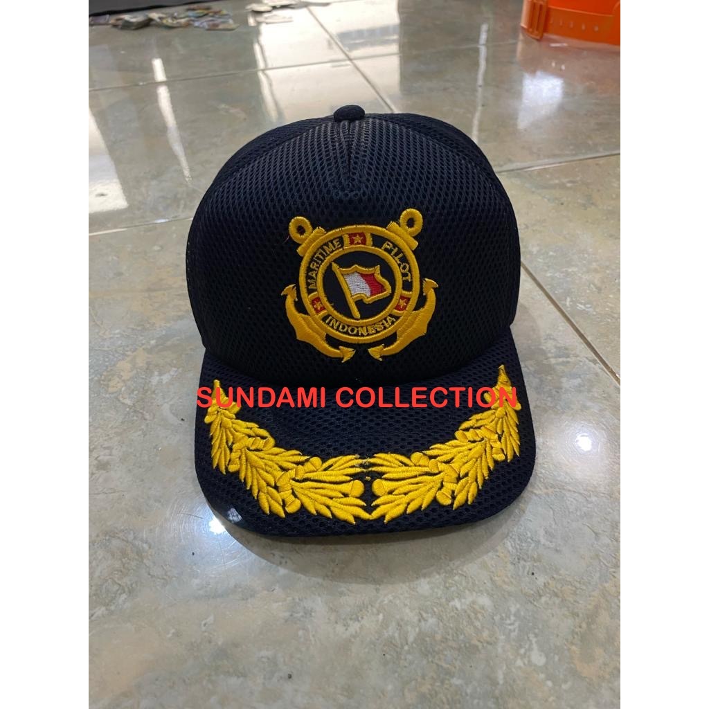 TOPI INDONESIA MARITIME PILOT