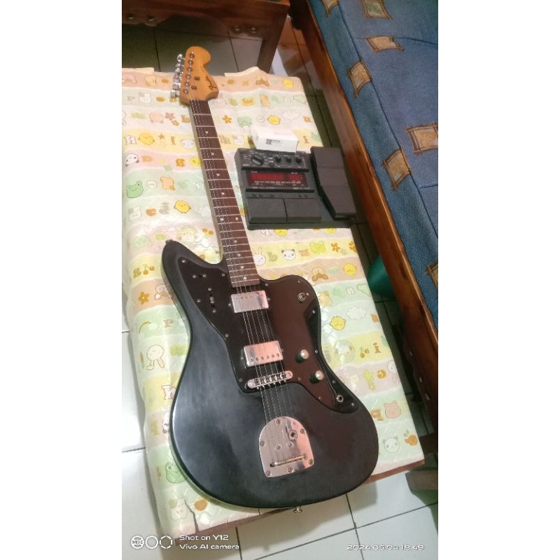 sepaket gitar fender jaguar dan efek