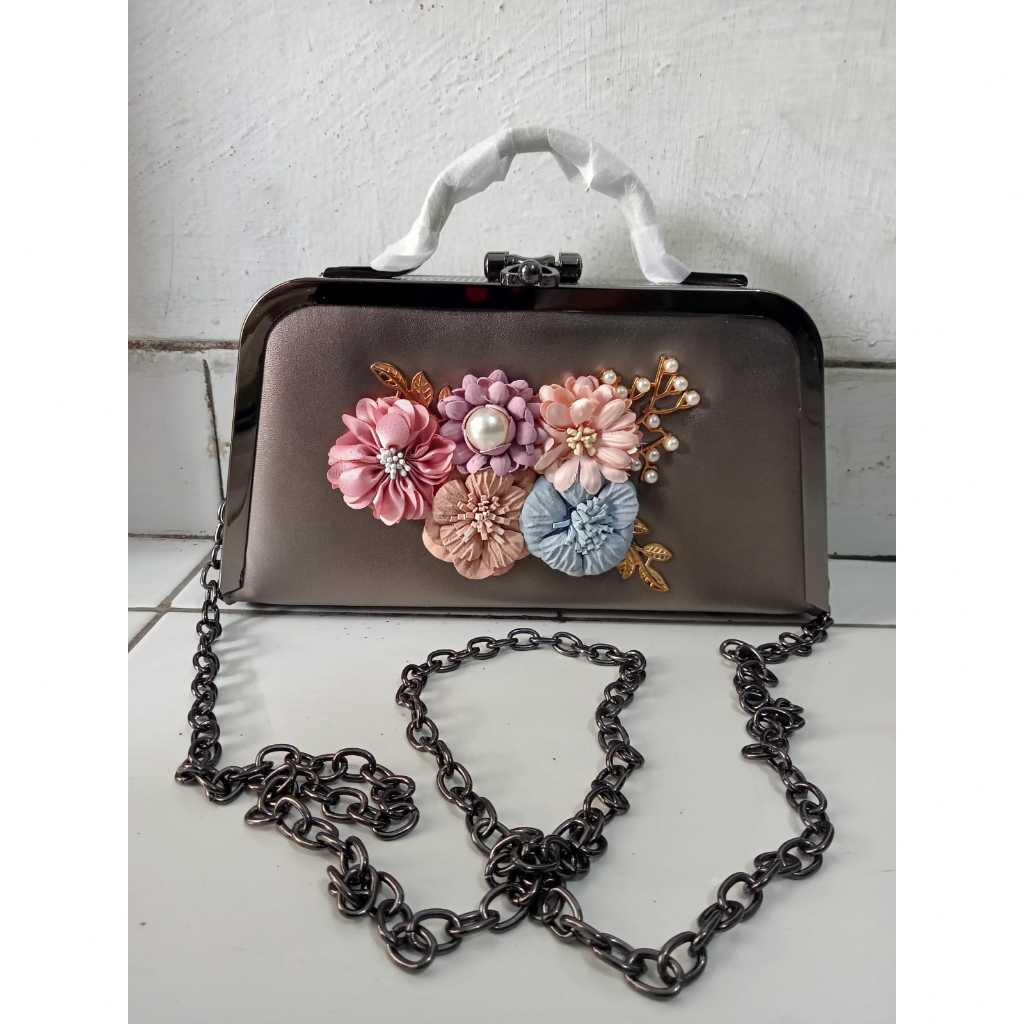 REJECT BRONZE = TERKELUPAS + TIDAK ADA TALI / REJECT PINK = TERKELUPAS / REJECT GOLD + GREEN = TERKE