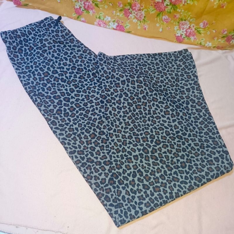 Celana Kulot Pinkdose Leopart Import