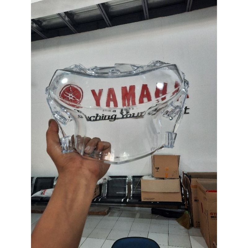 Kaca Mika Reflektor Lampu Depan Yamaha Mio Gear 125 Original