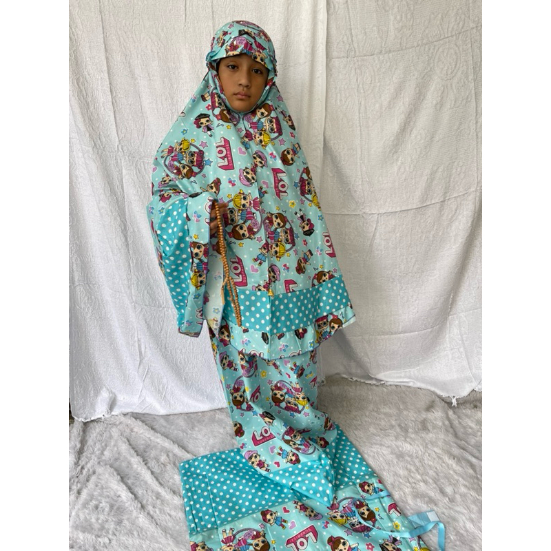 Mukena anak dan tas sajadah tebal karakter LOL