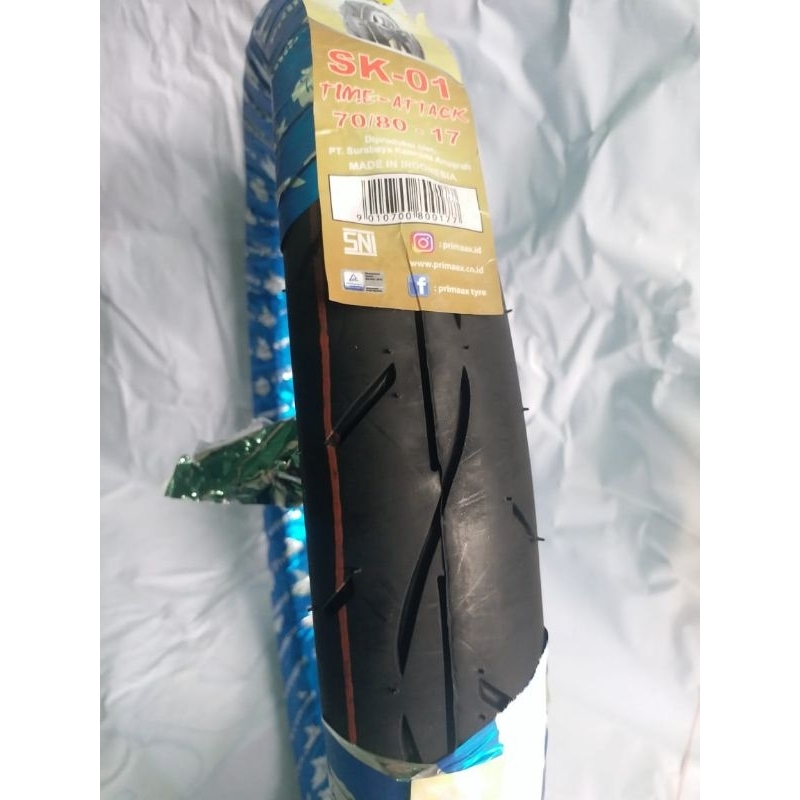 Ban luar 1 pis Primax 70/80 ring 17 non tubles