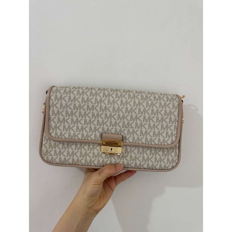 Michael kors bradshaw small logo convertible shoulder bag pink second original