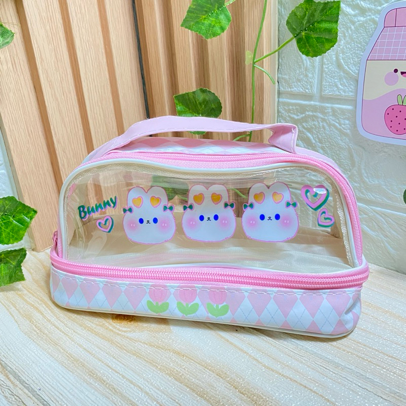 

Tempat Pensil Susun Transparan