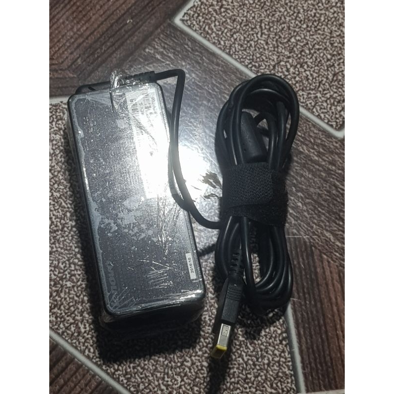 Charger Lenovo ujung kotak kuning ori