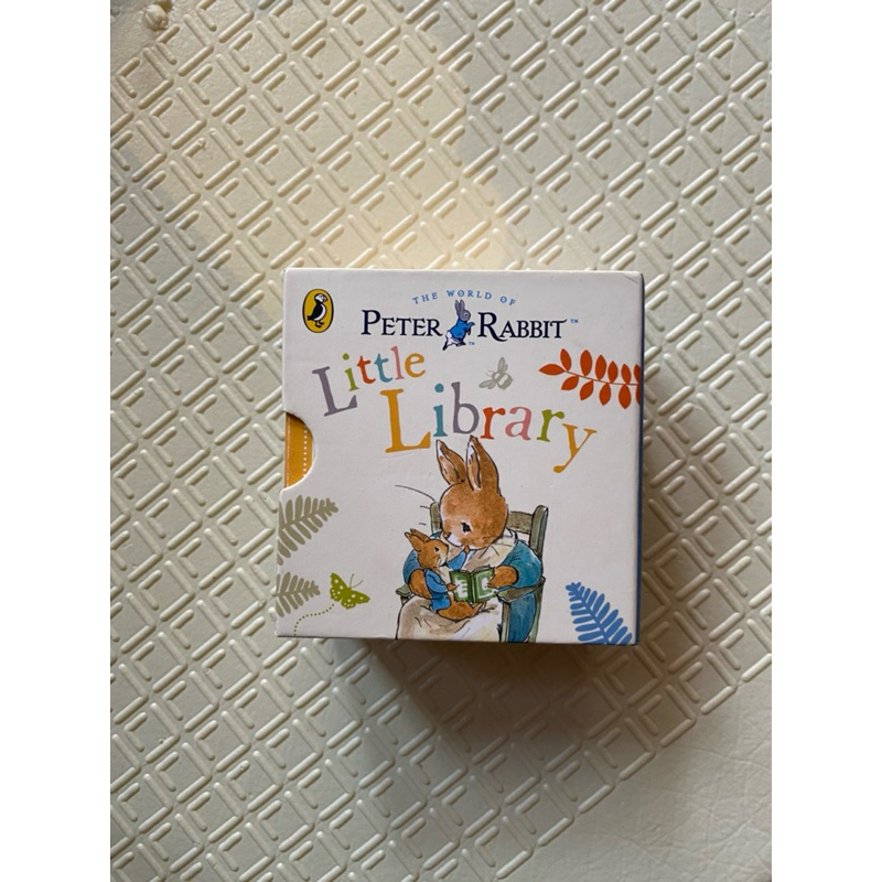 peter rabbit little library mini book preloved