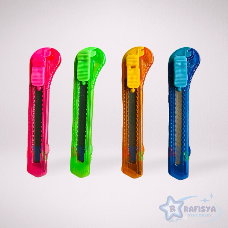 

Cutter Besar / Pisau Kater Besar