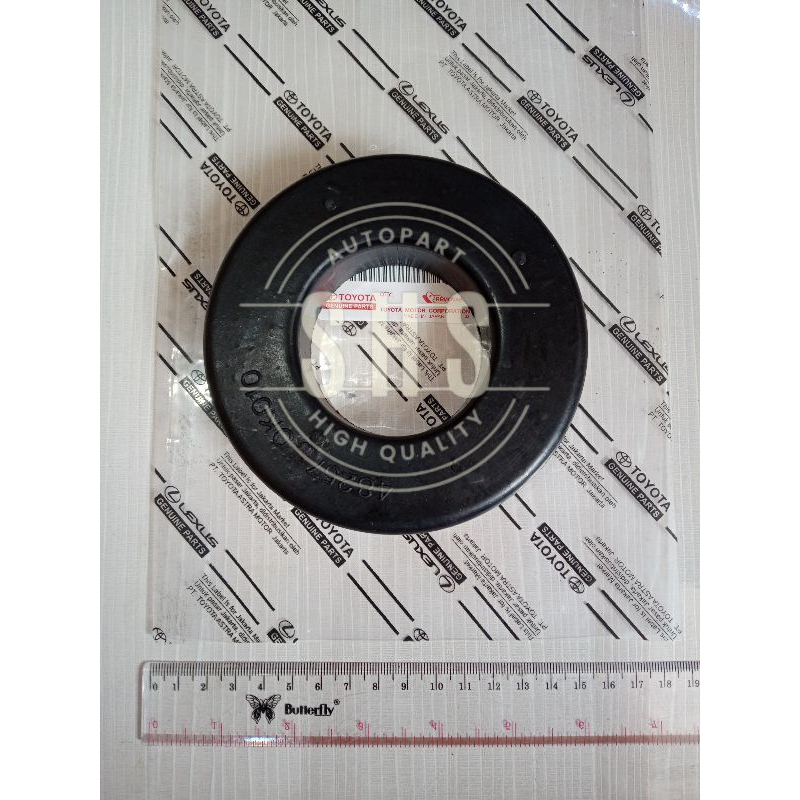 Karet bantalan tatakan per keong belakang seat coil spring - INNOVA HILUX FORTUNER