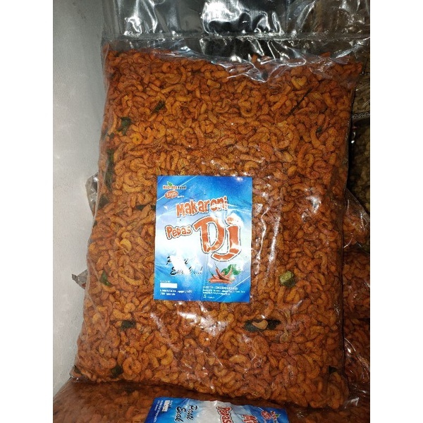 

Makaroni Bantet Pedas Daun Jeruk 1 Bal ( 4kg ) | makaroni DJ