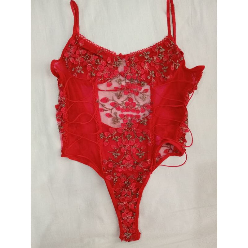 Bodysuit Thong warna merah renda preloved