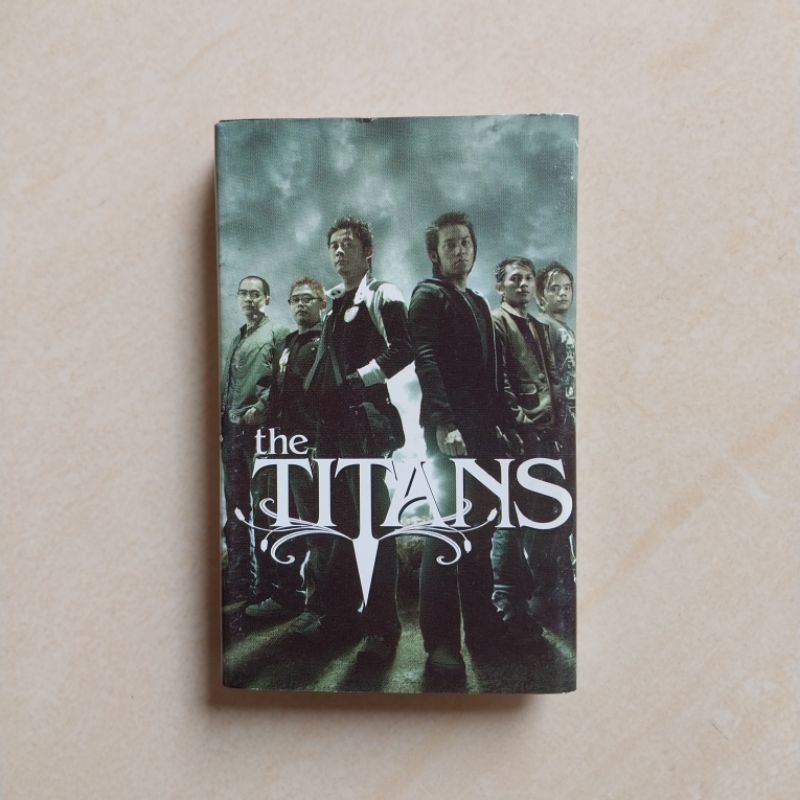 KASET THE TITANS ALBUM THE TITANS