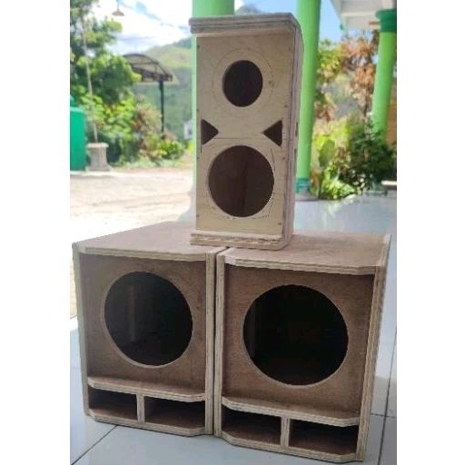 box speaker 1 set,  2 mini scoop 5 inch  + 1 coloum 4 inch )