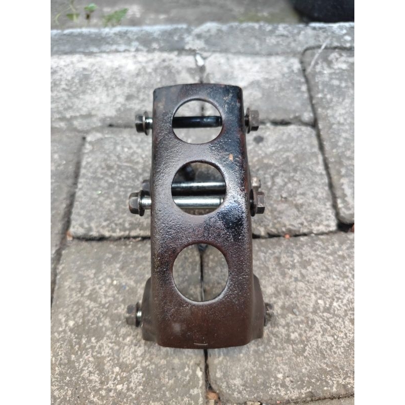 pangkon mesin honda megapro