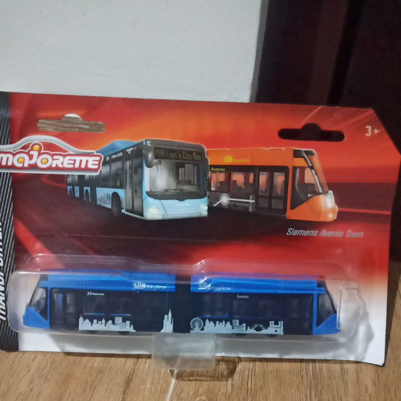 siemens avenio tram majorette transporter biru