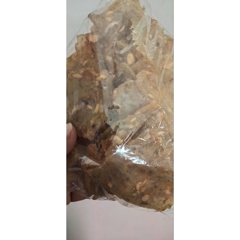 

keripik mentah rasa rempe renyah