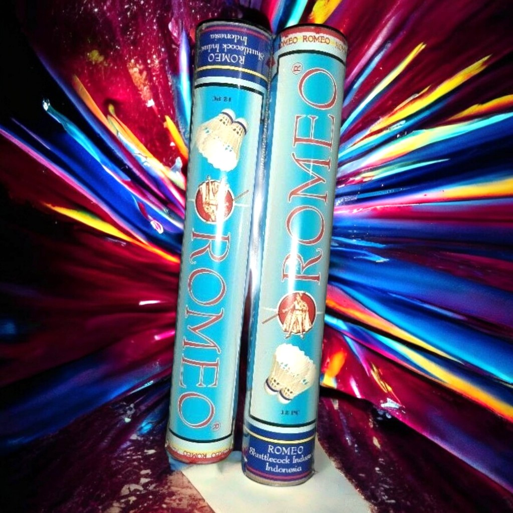 Shuttlecock / Kok Romeo