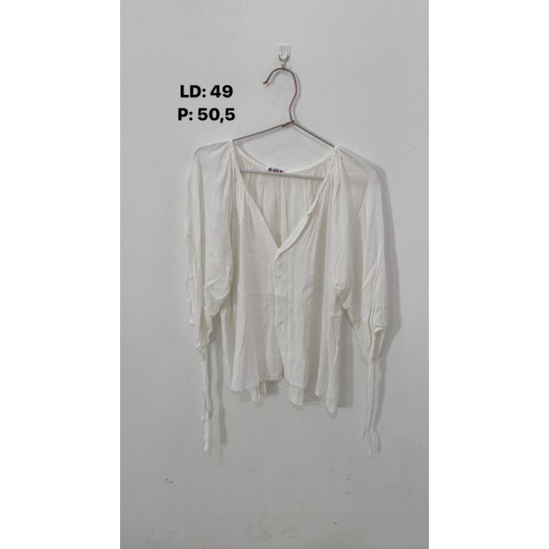 Kemeja Polos / Blouse Wanita / Blouse Kerja / Blouse Bekas / Atasan Kerja / Atasan Wanita / Baju Ker
